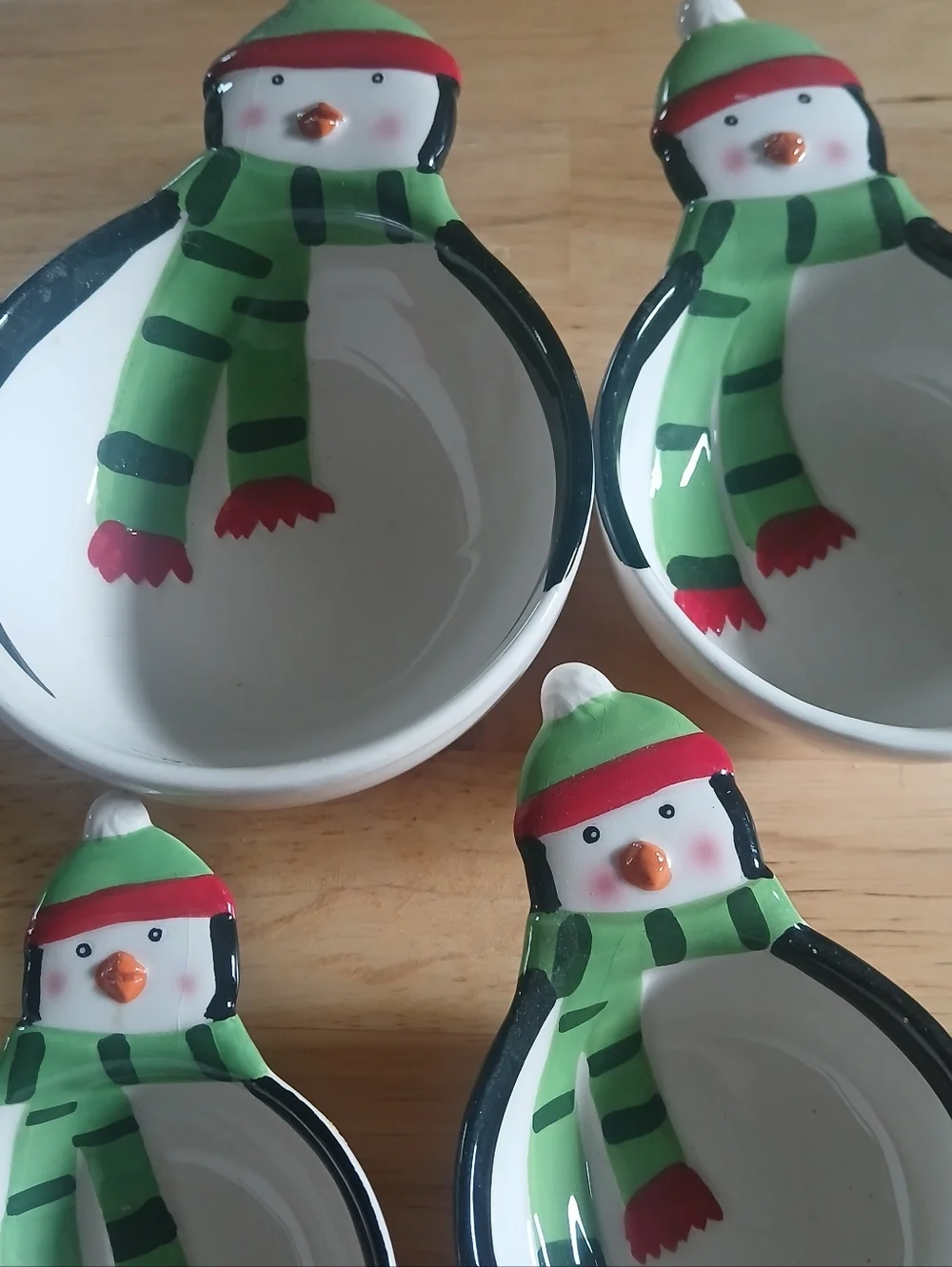 Measuring Cups Cute Penguin Snowmen Holiday Set of 4 Stack-able